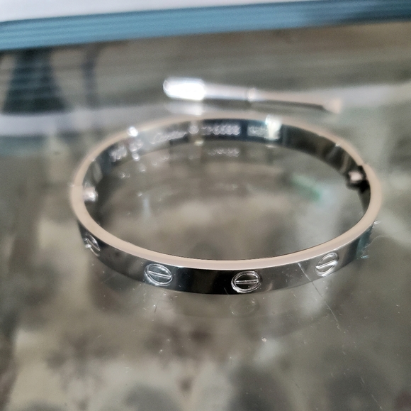 Quality Stainless steel bangle bracelet - Picture 2 of 7